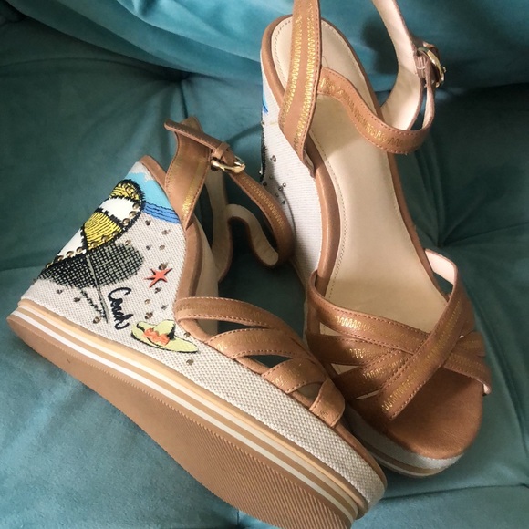 COACH Tan “Beach Scene” Wedge Sandals-9.5 - Picture 14 of 14